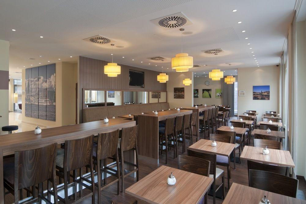 Holiday Inn Express Hamburg - St. Pauli-Messe Ngoại thất bức ảnh