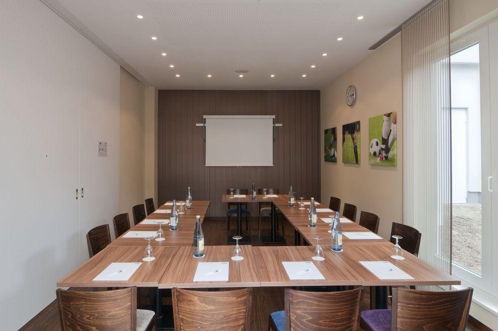 Holiday Inn Express Hamburg - St. Pauli-Messe Ngoại thất bức ảnh