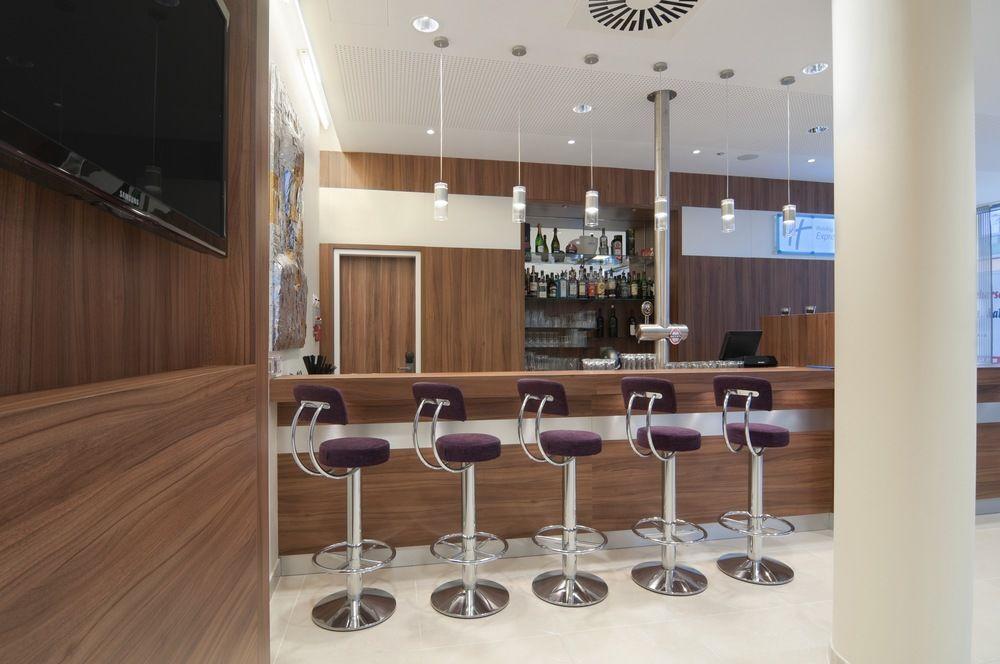 Holiday Inn Express Hamburg - St. Pauli-Messe Ngoại thất bức ảnh